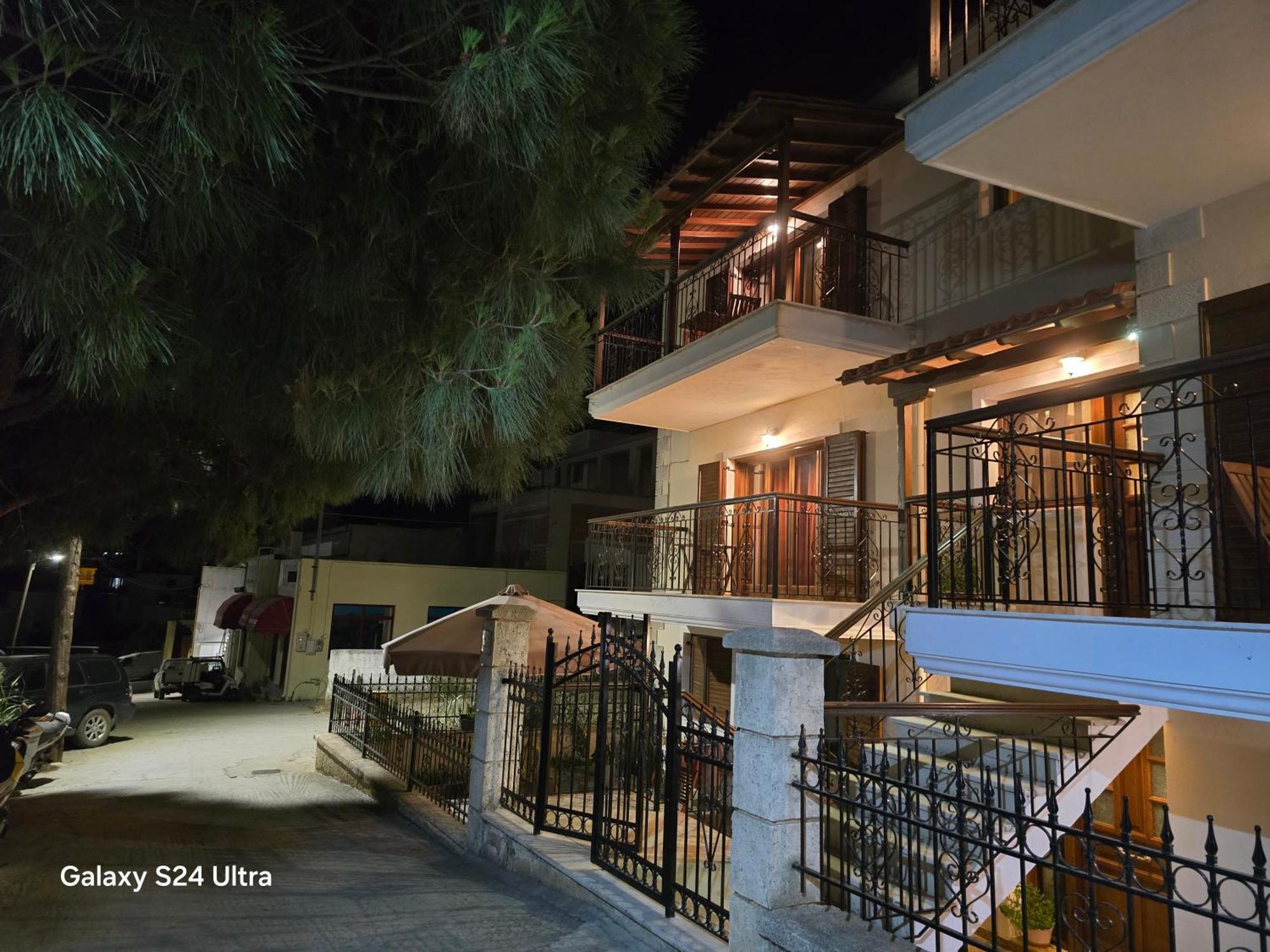 Filidas Apartments Skiathos Exterior foto